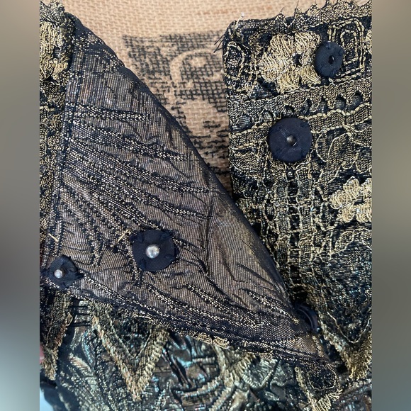 Vintage Victor Costa Gold and Black 2-Piece Jacket and Skirt Set | Size 14 - Picture 10 of 13